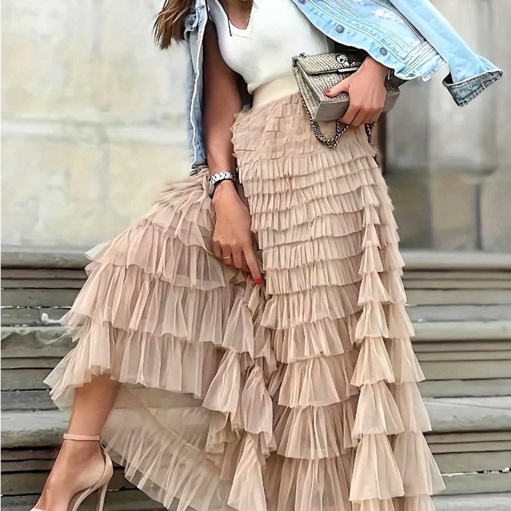 Elegant Tan Layered Skirt